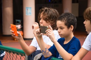 "Parece que o jogo virou, não é mesmo" - na Pailimpíada, foi o dia dos estudantes registrarem seus pais em atividade.