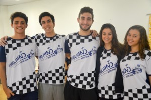 Na equipe de "mecânicos", estudantes e ex-alunos compartilharam sua experiência em Pastoral Escolar.