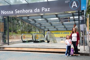 Mãe e filha, professora e aluna, terão acesso facilitado ao Colégio: menos tempo no trânsito e mais qualidade de vida.